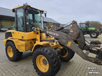 Shovel / Wiellader / Kniklader Volvo L -30 /G