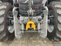 Tractor / Trekker Massey Ferguson 5M.125
