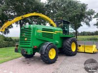 Veldhakselaar John Deere 7400 Pro Drive