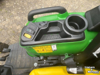 Smalspoor tractor John Deere 3038E