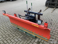 Overige aanbouwdelen en toebehoren Adler Sneeuwschuif met Giant of JCB aanspan