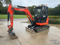 Mini-graver / Mini-graafmachine Kubota KX61-3