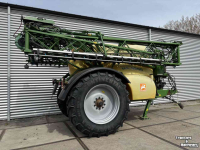 Getrokken Veldspuit Amazone UX 5200 Getrokken Veldspuit
