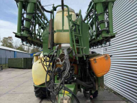 Getrokken Veldspuit Amazone UX 5200 Getrokken Veldspuit