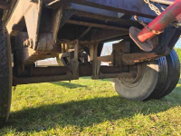 Vierwielige wagen / Landbouwwagen  Balenwagen / Platte wagen / landbouwaanhanger