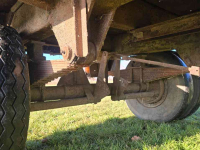 Vierwielige wagen / Landbouwwagen  Balenwagen / Platte wagen / landbouwaanhanger