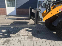Shovel / Wiellader / Kniklader Giant Giant palletbord