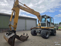 Bandenkraan / Graafmachine op wielen Liebherr 312 banden kraan graafmachine