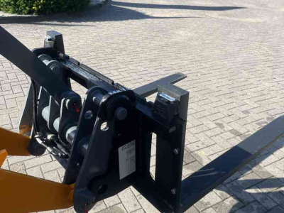 Shovel / Wiellader / Kniklader Giant Giant palletbord