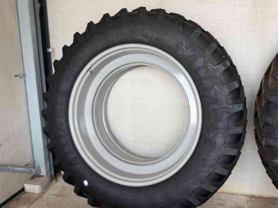 Wielen, Banden, Velgen & Afstandsringen  380/105R50