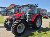 Tractor / Trekker Massey Ferguson 5S.125