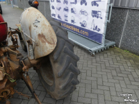 Oldtimers Massey Ferguson FE35