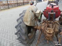 Tractor / Trekker Massey Ferguson FE35