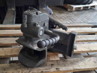 Overige traktoren en toebehoren  Rockinger automatische trekhaak 850D12