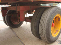 Vierwielige wagen / Landbouwwagen  Balenwagen aanhangwagen aanhanger 4-wielige wagen kar balenkar