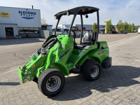 Shovel / Wiellader / Kniklader Avant 530 TDL