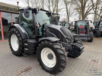 Tractor / Trekker Valtra N135 HiTech