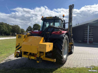 Tractor / Trekker Massey Ferguson 6490 met herder MBK503LSH