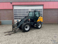 Shovel / Wiellader / Kniklader Giant G5000 Kniklader