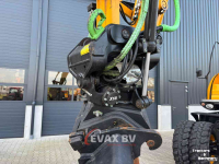 Bandenkraan / Graafmachine op wielen JCB JS 145 WT SV