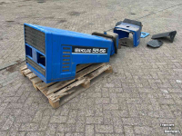 Gebruikte onderdelen van tractoren New Holland 55-56 motorkap + delen gebruikt