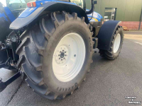 Tractor / Trekker New Holland tm 120