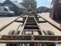 Vierwielige wagen / Landbouwwagen  Platte wagen diversen