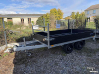 Auto-aanhangwagen t/m 3500 Kg Saris PLateau