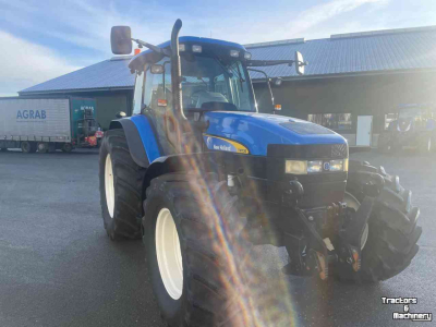 Tractor / Trekker New Holland tm 120