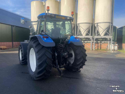 Tractor / Trekker New Holland tm 120