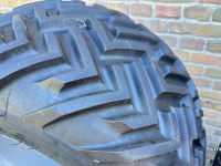 Wielen, Banden, Velgen & Afstandsringen Mitas 31x15.50R15 Traction 100%