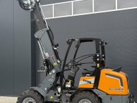 Shovel / Wiellader / Kniklader Giant G2700tele