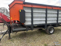 Voerverdeelwagen  / Voerdoseerwagen Schouten vdw150v