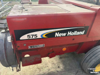 Persen / Balenpers / Pakkenpers New Holland 575 pakjespers pers balenpers