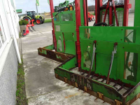 U-snijder / Kuilvoersnijder Strautmann HQ 2800 + extra onderdelen machine