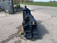 Gebruikte onderdelen van tractoren Fendt Brandstoftank | H743200060021