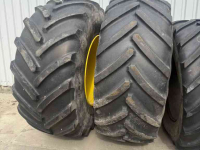 Wielen, Banden, Velgen & Afstandsringen Michelin 900/60R42 Axiobib