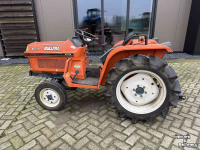 Compact tractor Kubota Bultra B1-17