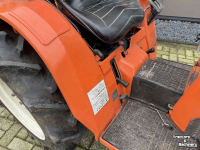 Compact tractor Kubota Bultra B1-17
