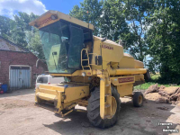 Maaidorser / Combine New Holland 8070