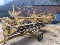 Maaidorser / Combine New Holland 8070