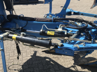 Ploegen Lemken Juwel 8 V 6-schaar ON-land