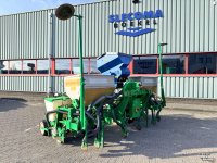 Zaaibed-combinatie / Zaaibedbereider  6 Rijige Maiszaaier met Zaaibak