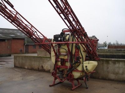 Veldspuit Hardi LZ800