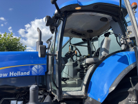 Tractor / Trekker New Holland T7030 PowerCommand. Fronthef, Vooras vering, 40km.