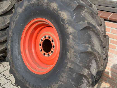 Wielen, Banden, Velgen & Afstandsringen Continental Continental/Mitas 500/85R24 banden, Claas combine diversen