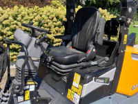 Shovel / Wiellader / Kniklader Giant G2700 HD+