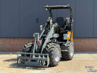 Shovel / Wiellader / Kniklader Giant G2500 HD