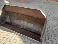 Shovel / Wiellader / Kniklader Schaeff SKL 831