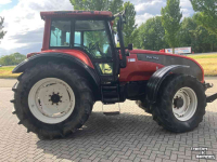 Tractor / Trekker Valtra T130